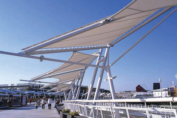 膜布批發(fā)廠家發(fā)貨前是否需要進(jìn)行裁剪？